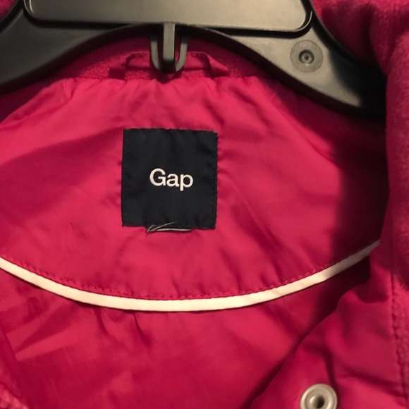 *SOLD!* Gap pink puffer vest - Picture 4 of 4